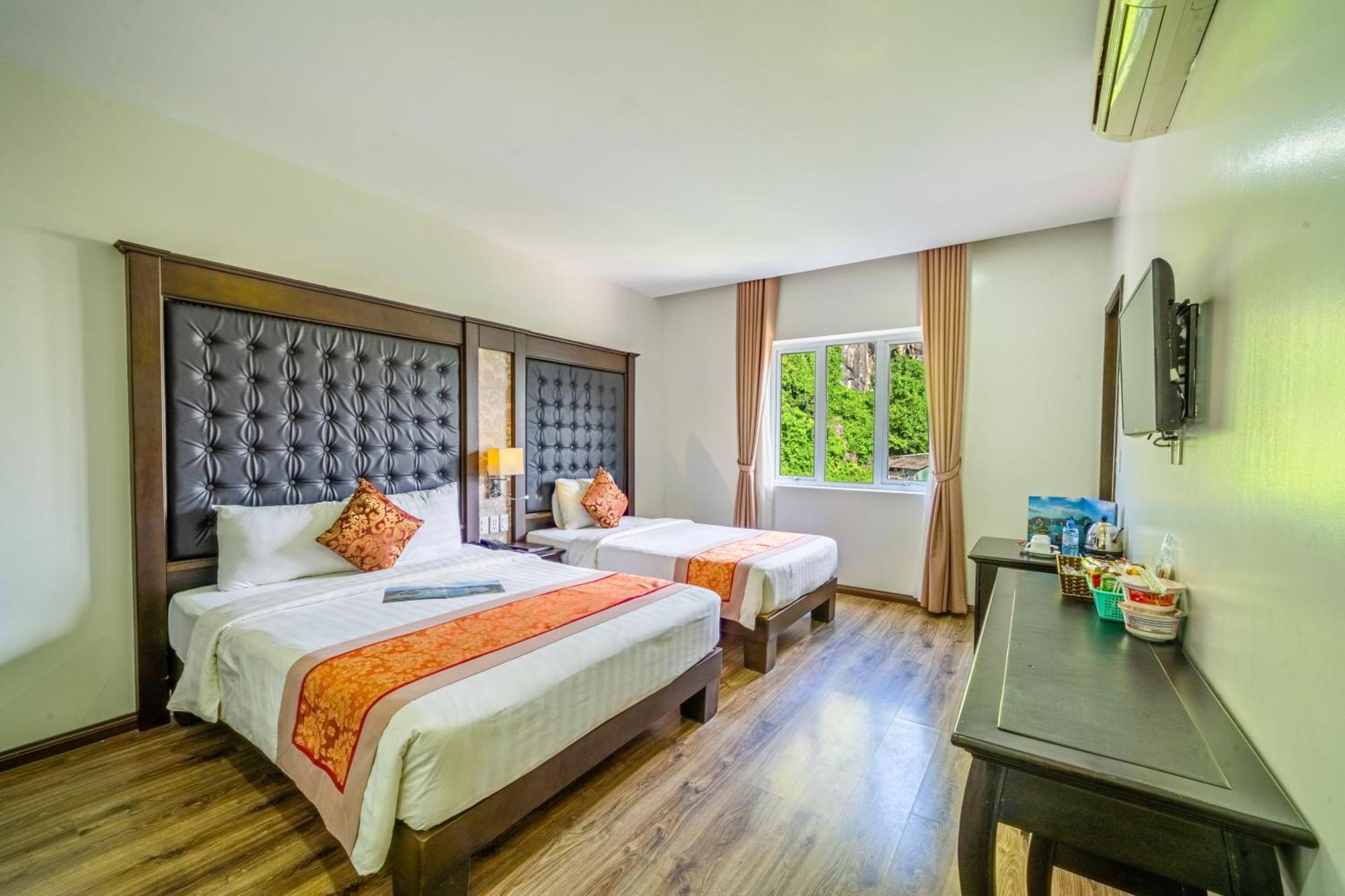 Ha Long Park Hotel Exterior photo